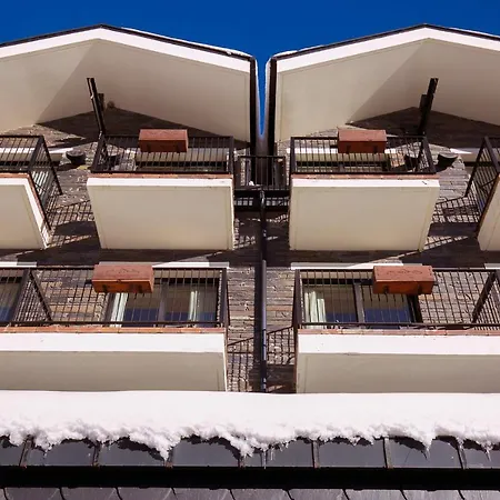 Piolets Centre 4* Soldeu