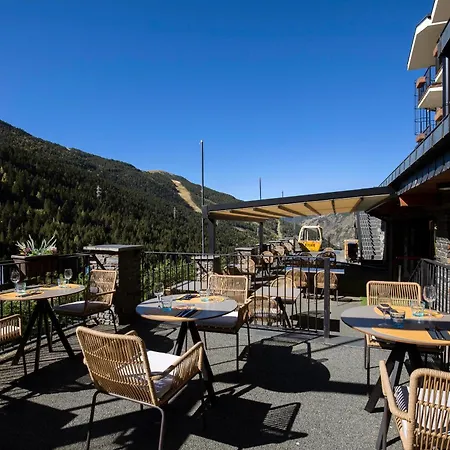 Piolets Centre Hotel